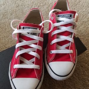 Girls Red Converse low sneakers